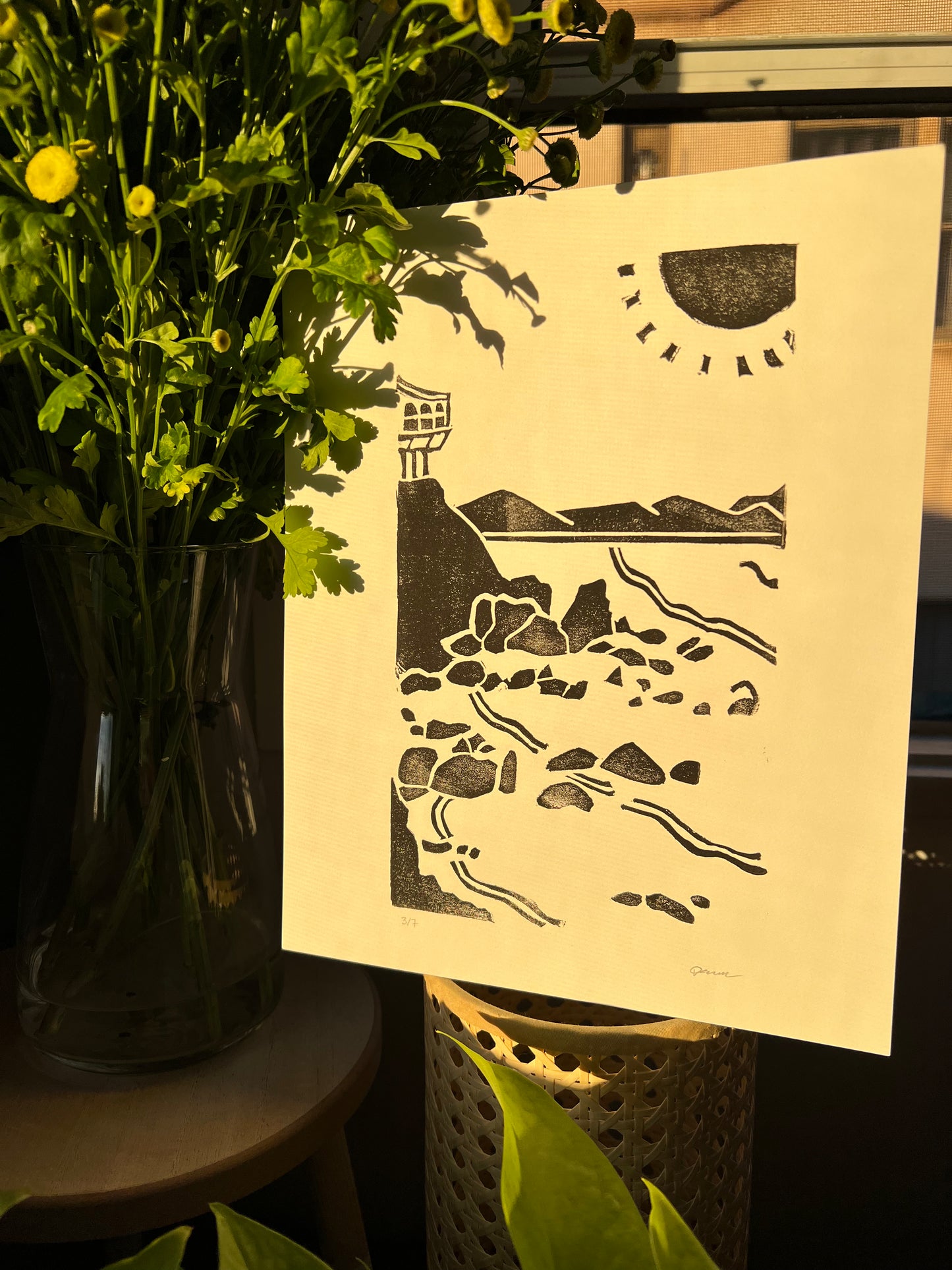 seaside print: black